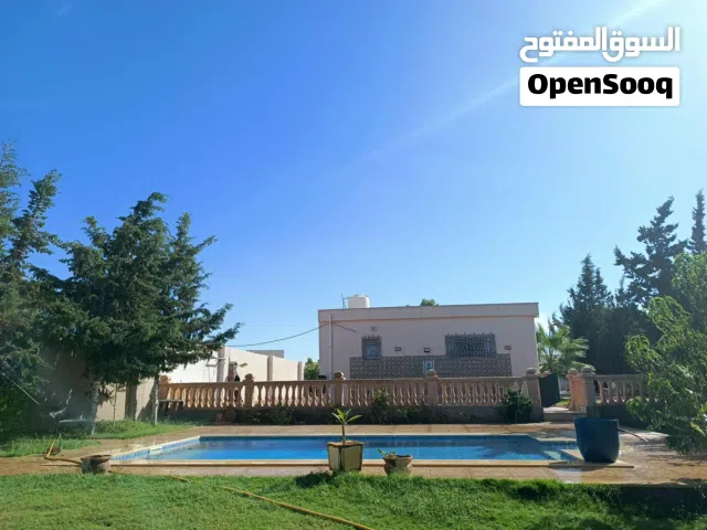 استراحة للبيع في القريعة بالقرب من منتجع HT و مسجد فاطمة الزهراء