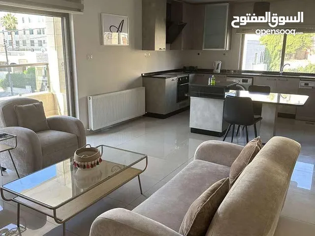 شقة  مفروشة  للايجار في عمان -منطقة ام اذينه  منطقة هادئة ومميزة جدا