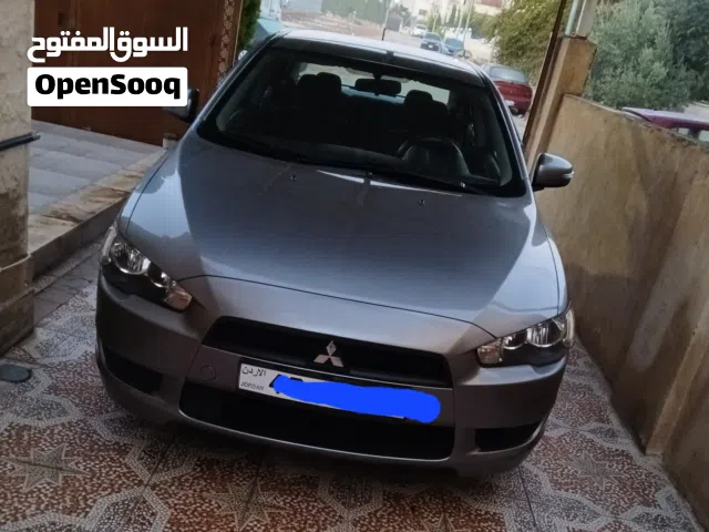 2016 ميتسوبيشي لانسر ES