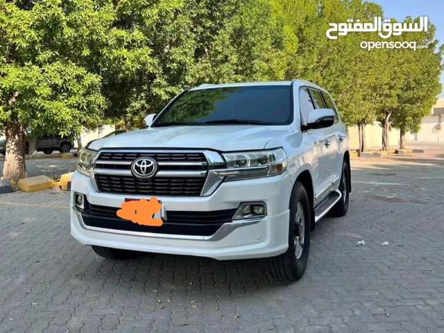Used Toyota Land Cruiser in Al Ain