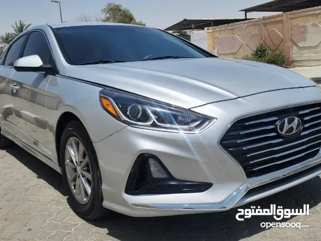 هيونداي سوناتا وارد أمريكي موديل 2018 ماشي 105123 ميل ايرباجات وكالة أوراق جمارك 5NPE24AF6JH609690