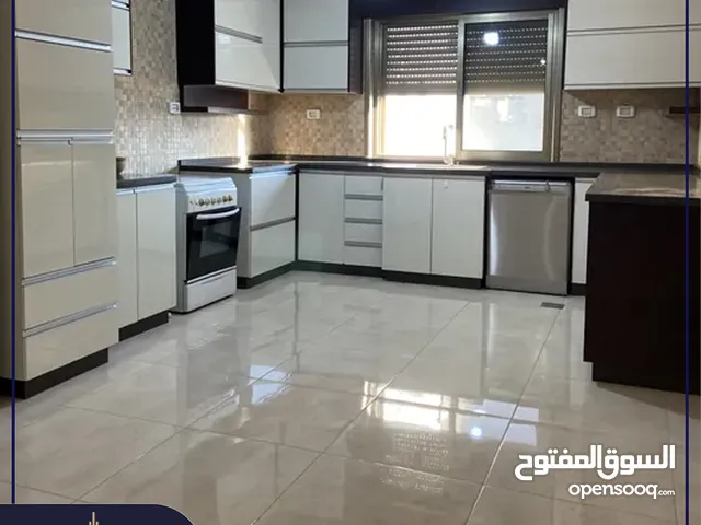 170 m2 3 Bedrooms Apartments for Sale in Ramallah and Al-Bireh Al Irsal St.