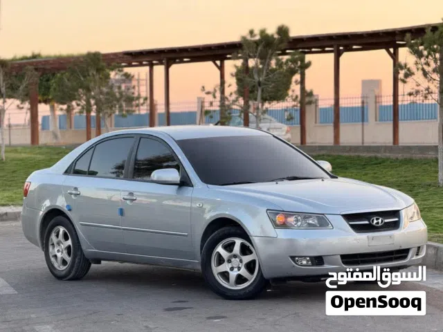 Used Hyundai Sonata in Tripoli