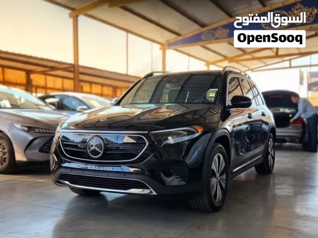 2024 مرسيدس بنز الفئة-EQB EQB 300
