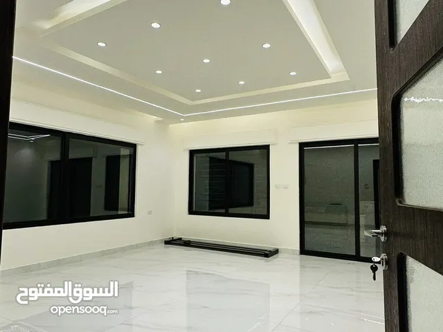 185 m2 3 Bedrooms Apartments for Sale in Amman Daheit Al Rasheed