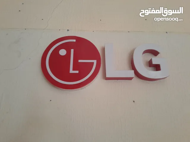 مجسمات و شعارات الأجهزة