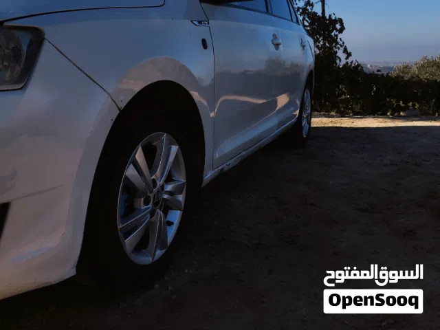 سكودا رابيد 2013 للبيع