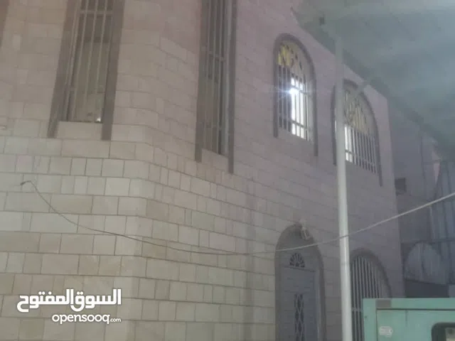 400 m2 More than 6 bedrooms Villa for Sale in Aden Al-Drein