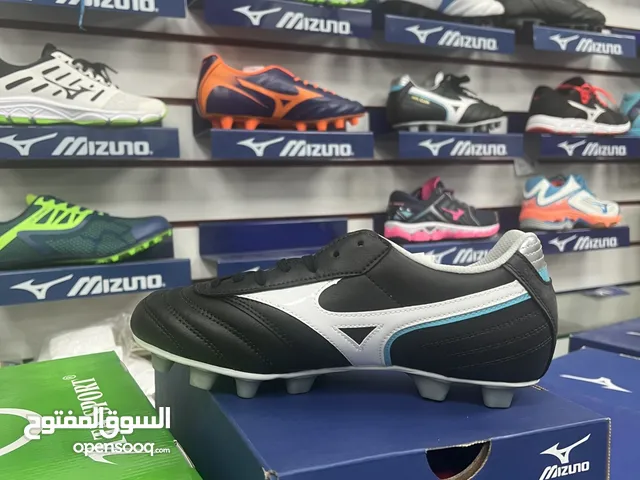  Sport Shoes in Muscat