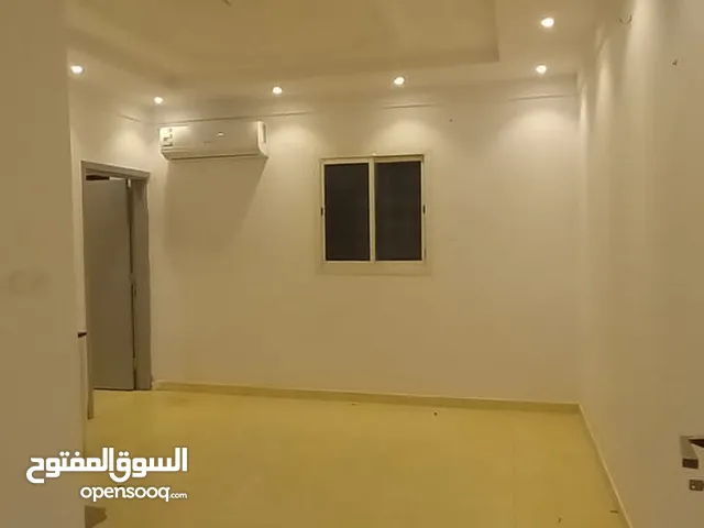 170 m2 1 Bedroom Apartments for Rent in Al Riyadh Al Munsiyah