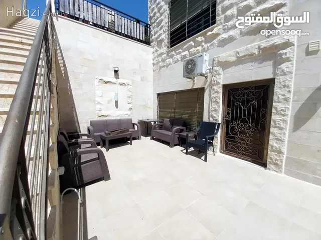 192 m2 3 Bedrooms Apartments for Sale in Amman Deir Ghbar