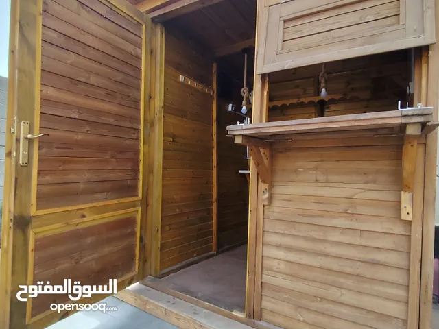كشك خشبي متنقل للبيع