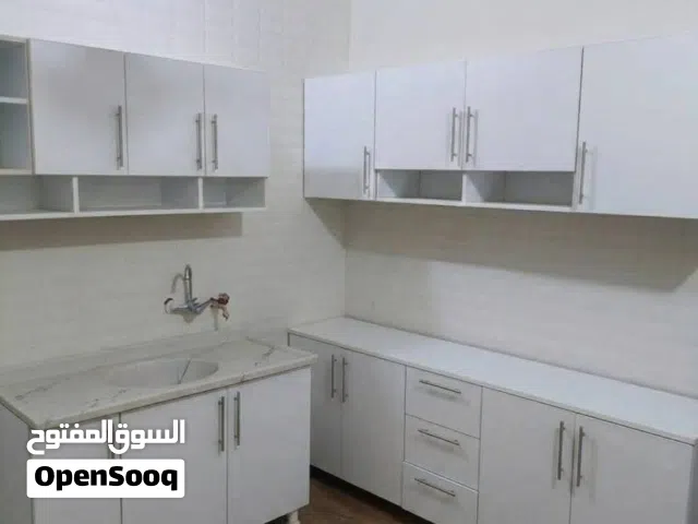 كاونتر MDF خشب مترين ارضي وملحق مع سنك متر و20 مرمر . مع ملحق للسنك