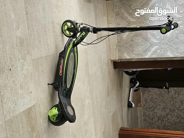 scooter razor سكوتر رايزور امريكي اصلي لون اسود واخضر للاطفال