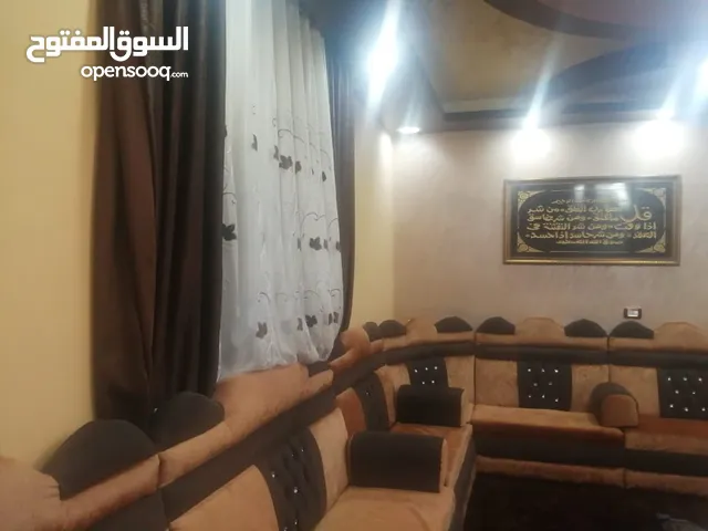 للبيع طقم ديوانيه 20 مقعد استعمال خفيف تفصيل وليس تجاري بسعر مغري