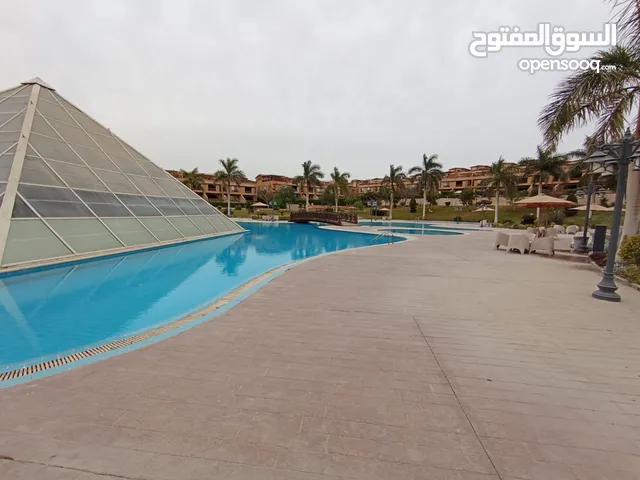 365m2 5 Bedrooms Villa for Sale in Giza 6th of October