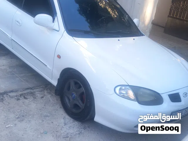 1999 Hyundai Avante Limited
