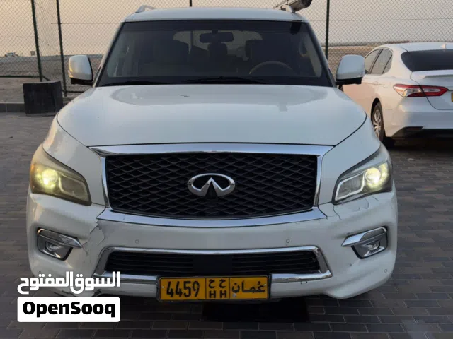2016 Infiniti QX80 Luxe