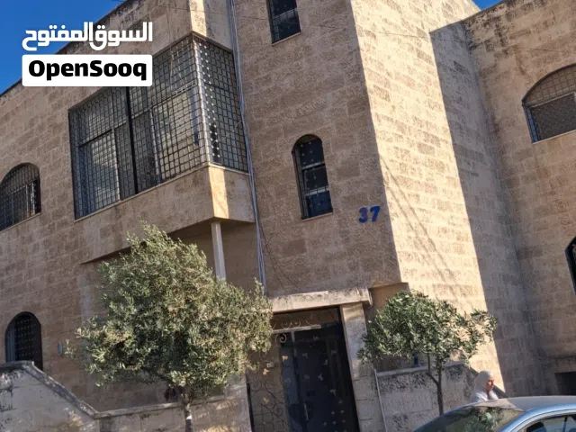225 m2 4 Bedrooms Apartments for Rent in Amman Daheit Al Yasmeen