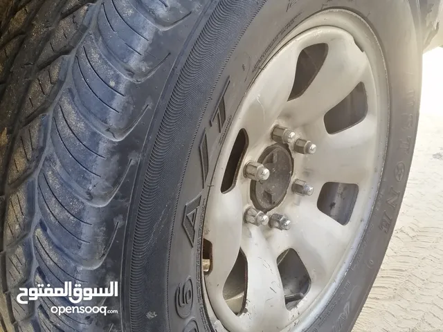Bridgestone 17 Tyre & Rim in Tripoli