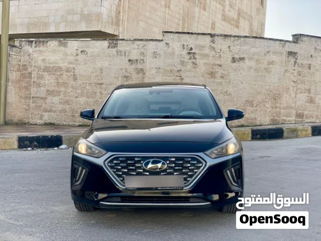 2020 هيونداي ايونيك Standard