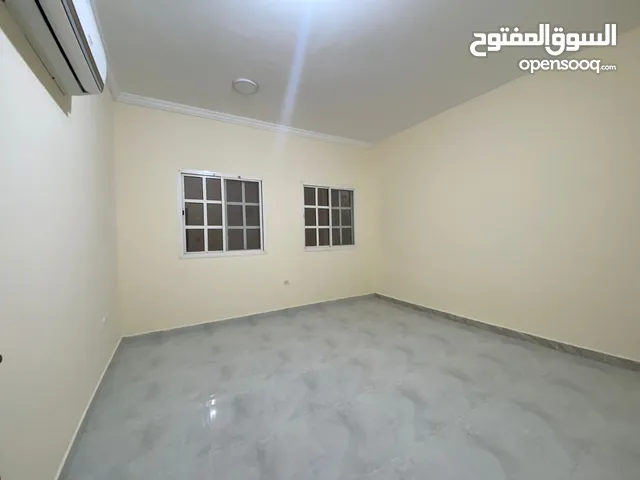 80 m2 1 Bedroom Apartments for Rent in Al Wakrah Other