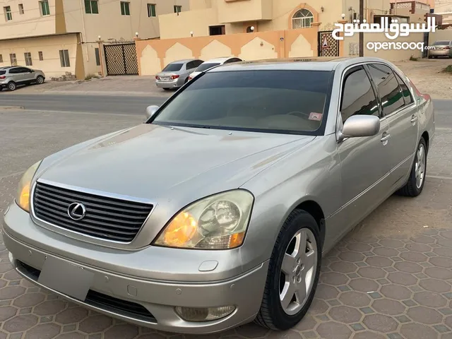 Used Lexus LS in Ajman