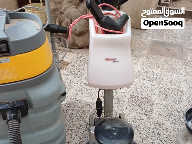 مكنسة شطف ايطاليه و جالية غسيل بسطاط المانيا استعمال شهر فقط