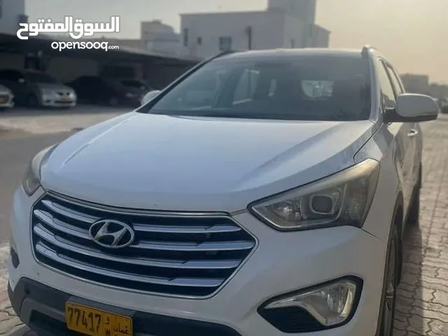 Used Hyundai Santa Fe in Muscat
