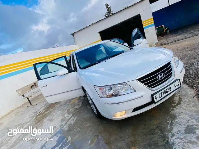 Used Hyundai Sonata in Tripoli