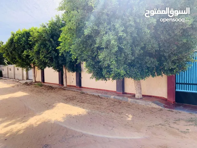 400 m2 2 Bedrooms Townhouse for Rent in Tripoli Al-Qaio