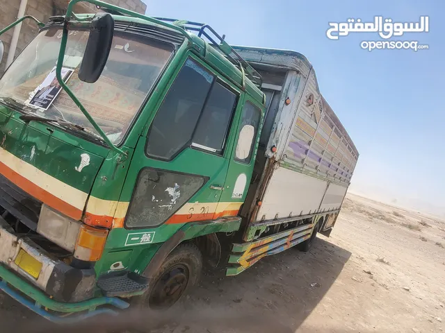دينة فيزو مستعمل نظيف  موديل 1990
