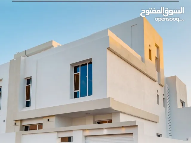 للبيع فيلا راقية منفصلة وشبه كورنر في حي الزعفرانية بالقرب من شارع الخير وجامع التواب