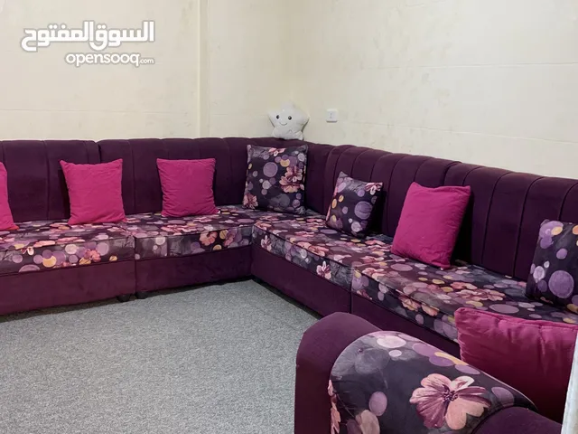 طقم كنب خفيف الاستخدام خشب سويد الكنب تفصيل