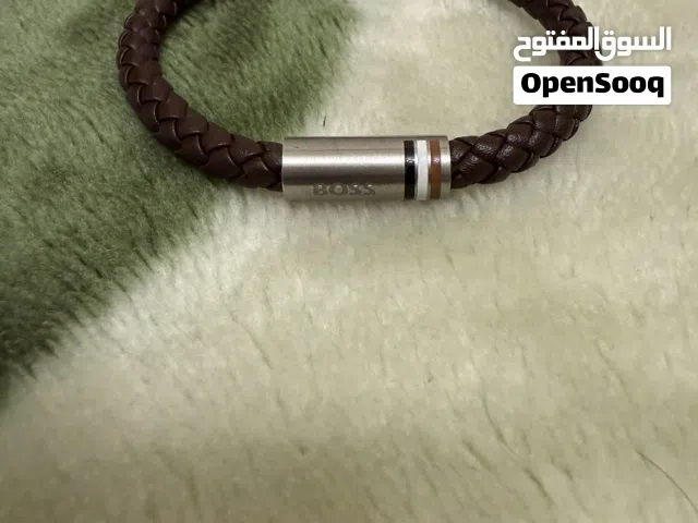 اسوارة Hugo Boss