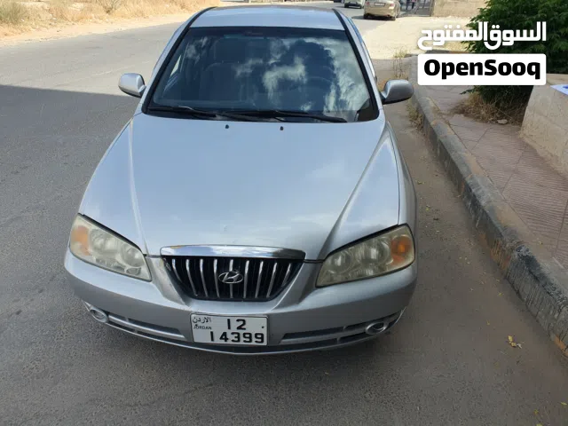 2005 هيونداي افانتي Standard