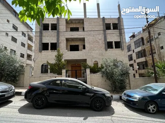 1600 m2 4 Bedrooms Townhouse for Sale in Amman Al Gardens