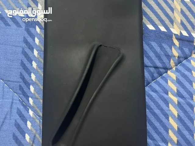 كفر هاتف ايفون 7 بلس في 3 دنانير جيد جدا