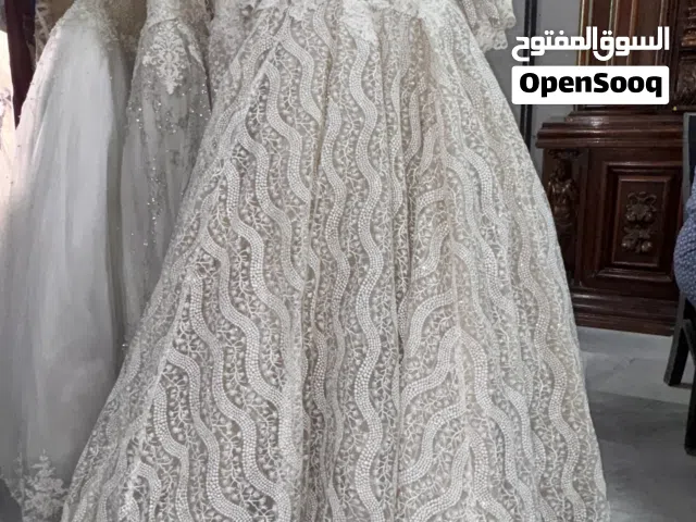 بدلات عرس تركي جديدة للبيع بداعي التصفية