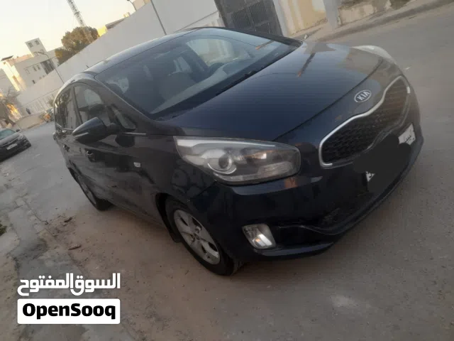 2015 كيا كارينز Premium