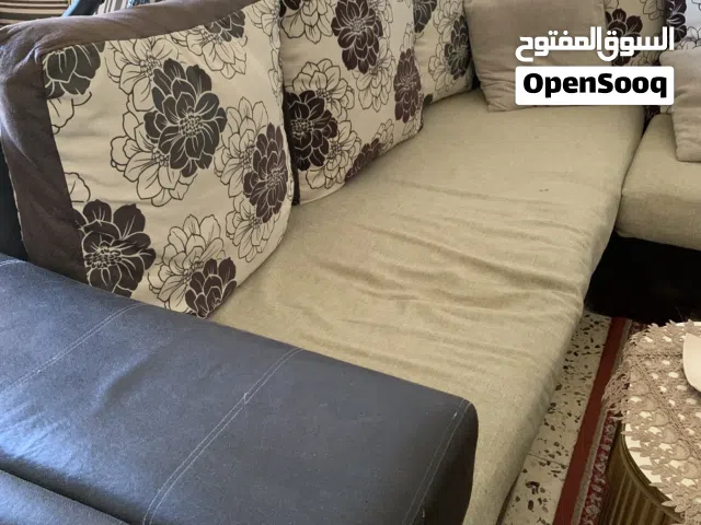 150طقم كنب بيع مستعجل بحالة الوكالة