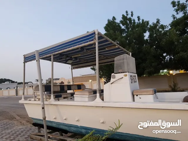 طراد للبيع بسعر 9000 ألف درهم لمزيد من المعلومات تواصل على الرقم الموجود في الصوره