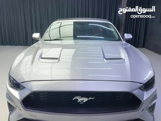 Ford Mustang 2019 USA 4 cylinder Original airbags, still not used in UAE