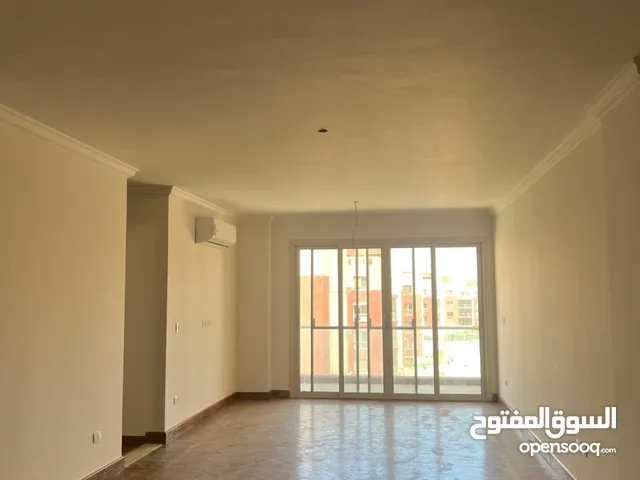 فرصة ذهبية للإيجار –في التجمع الخامس- كمبوند بروميناد