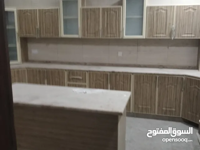 2000m2 6+ Bedrooms Villa for Rent in Abu Dhabi Mohamed Bin Zayed City