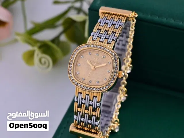 ساعة نسائية فاخرة