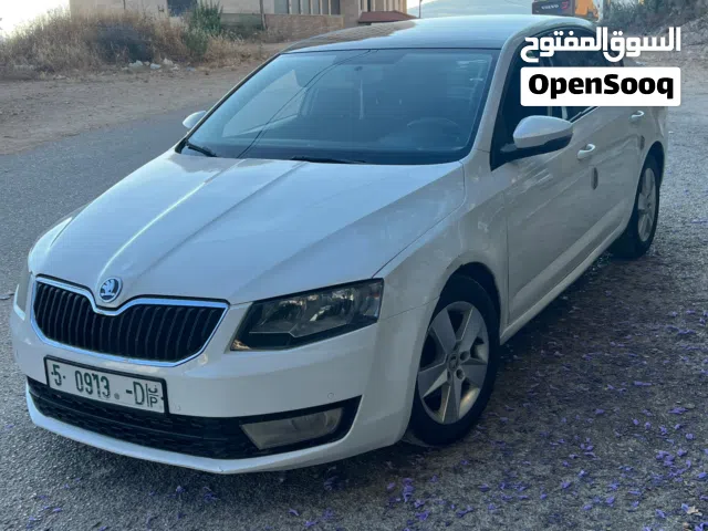 2014 سكودا اوكتافيا Standard