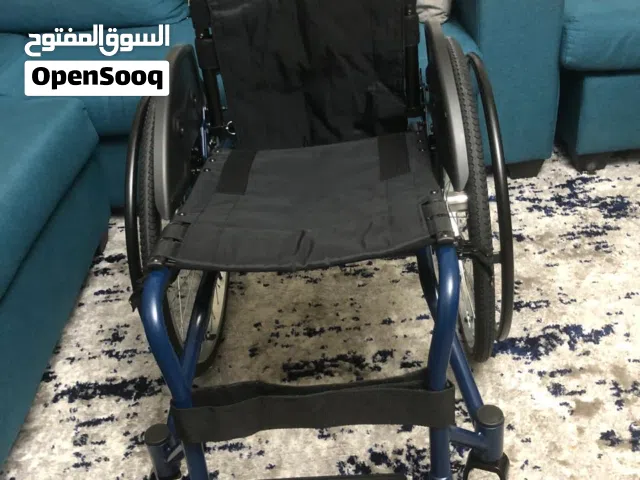 كرسي متحرك حديث