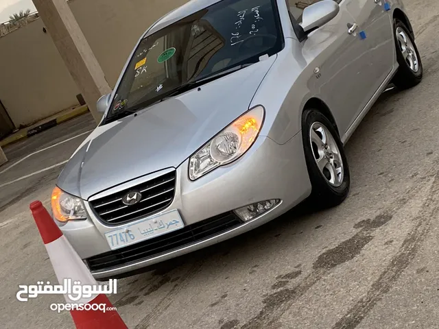 Used Hyundai Avante in Tripoli