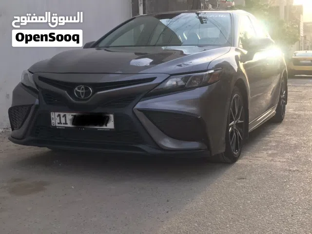 2024 تويوتا كامري SE